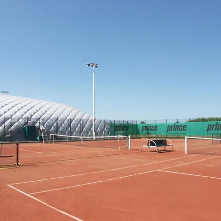 Buly Aréna Hotel Kravaře Kültér fotó