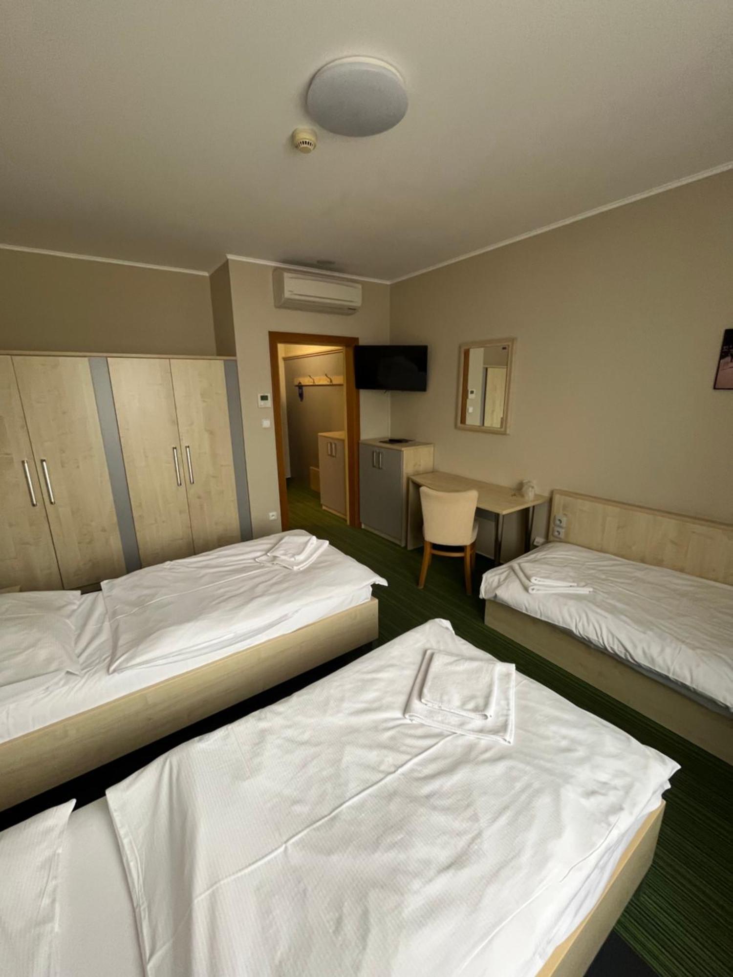 Buly Aréna Hotel Kravaře Kültér fotó
