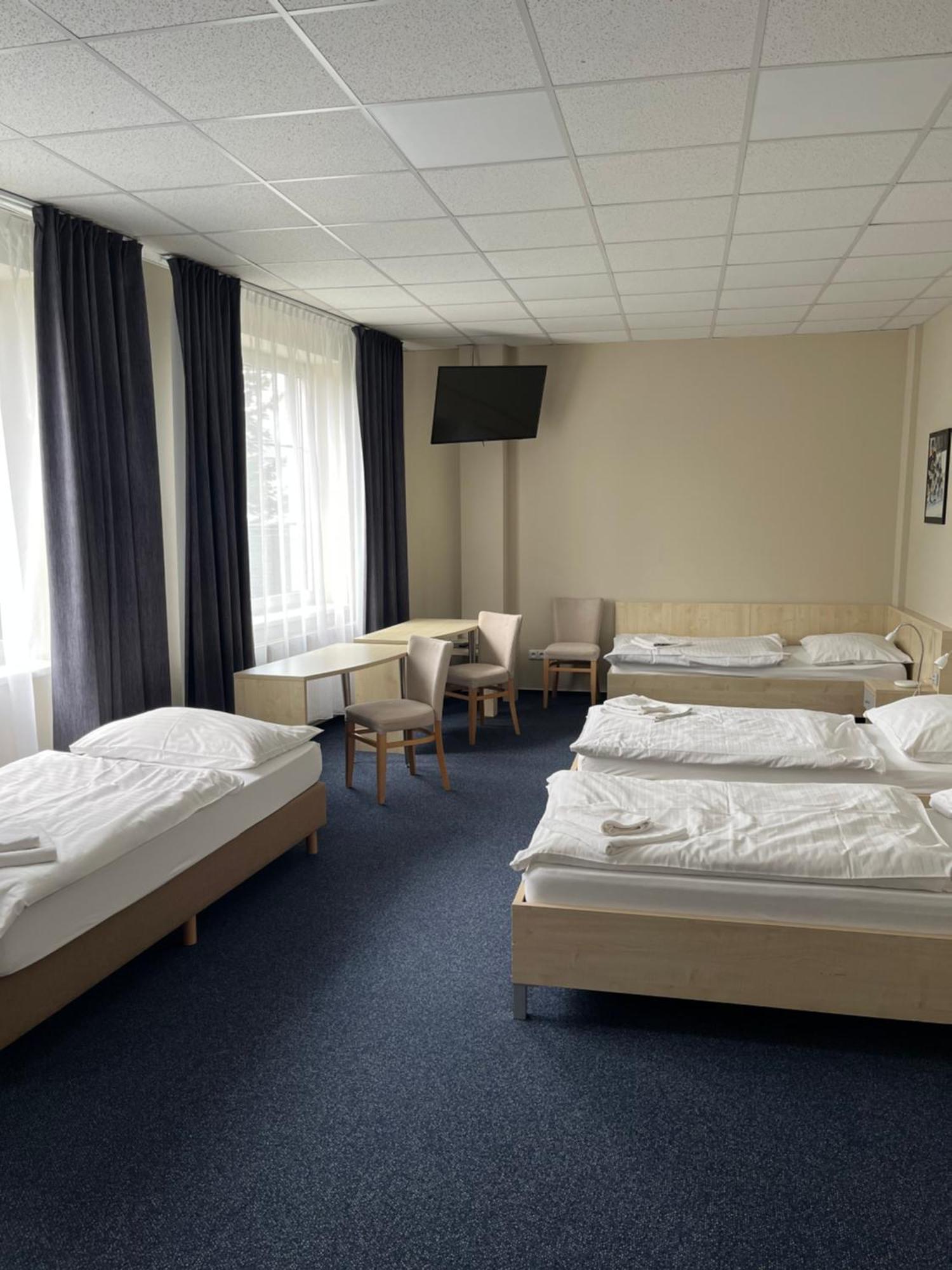 Buly Aréna Hotel Kravaře Kültér fotó